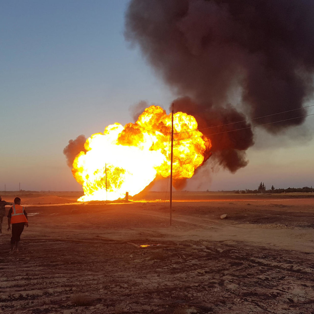 伊朗輸油管爆炸事件引發安全關切，大批部隊緊急響應